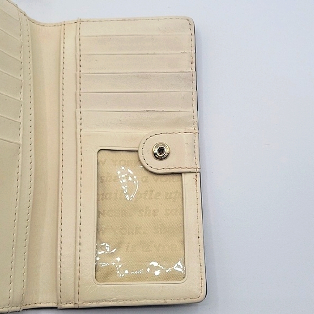 KATE SPADE NEW YORK Patten Leather Wallet Cream Leather Interior Signature Bow - Picture 8 of 10